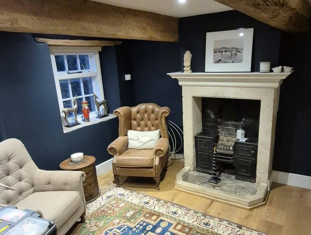 Painter and decorator in Bath